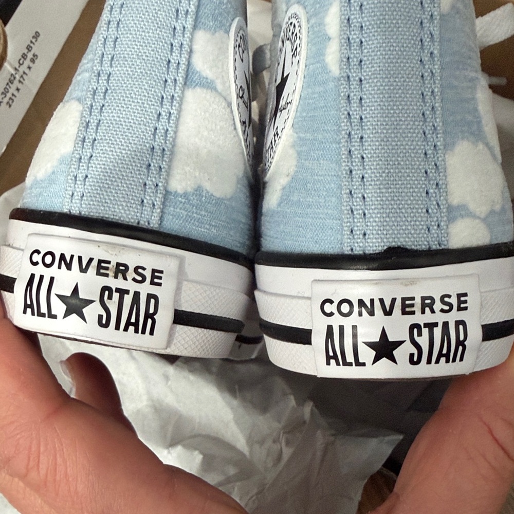 Converse Kids' Sky Blue Cloud high tops - Picture 4 of 13